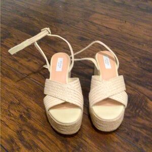 Steven New York Platform Ankle strap Raffia wedge sandals. Sz 81/2.